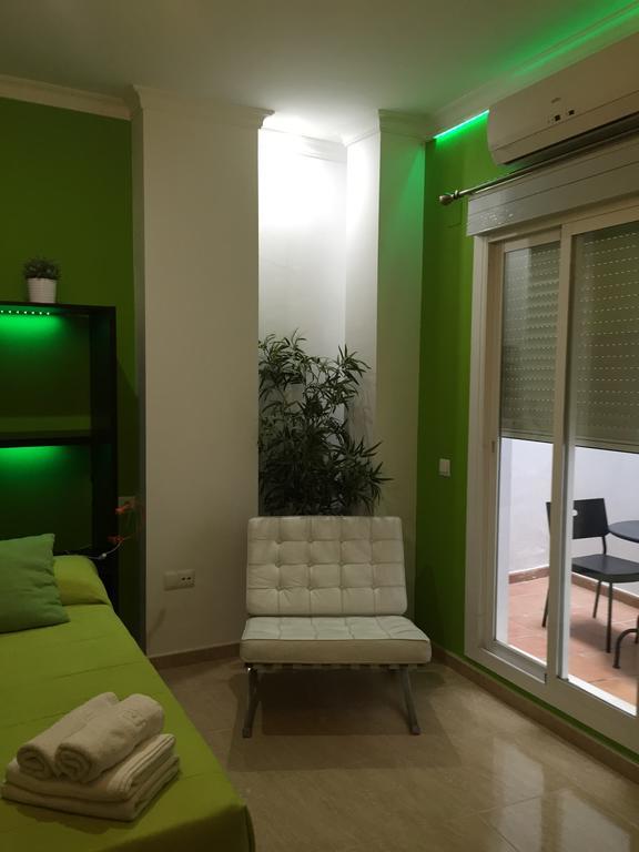 Apartamentos Gold Málaga Værelse billede