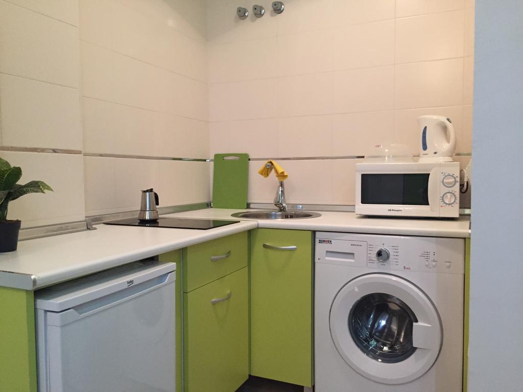 Apartamentos Gold Málaga Værelse billede